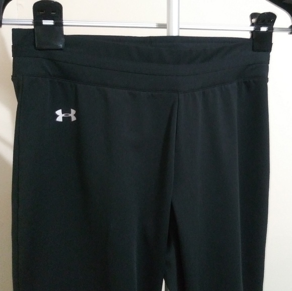Under Armour Workout Pants - Picture 5 of 7